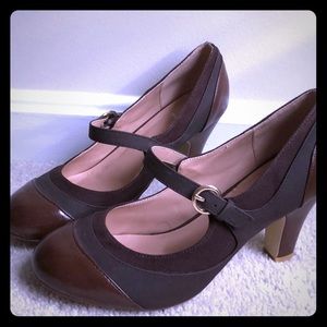 Journey Collection Women’s Heels